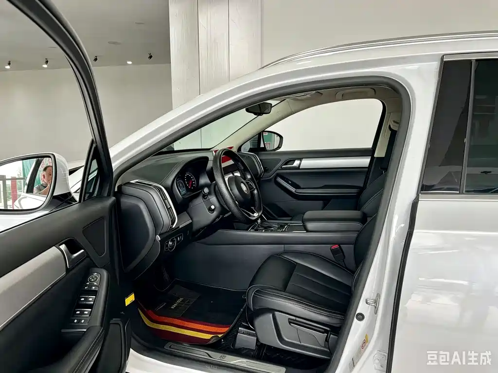Tang 唐 2019款 2.0 T 自动智联尊驭型 5座 国VI