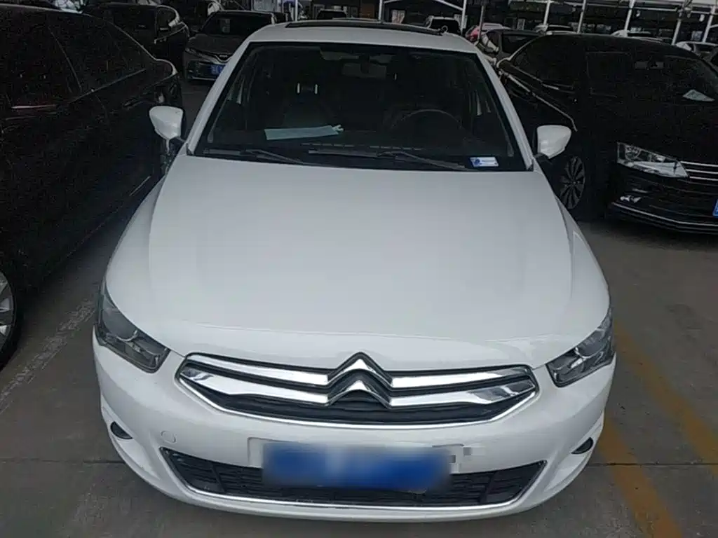 Elysee 1.6 L Manual Comfort