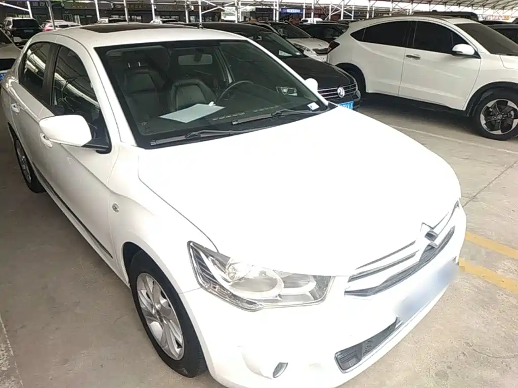 Elysee 1.6 L Manual Comfort