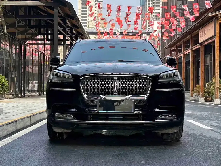 Lincoln Aviator 3.0 T V6 4 WD Graceful