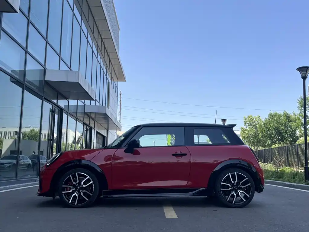 MINI JCW JOHN COOPER WORKS
