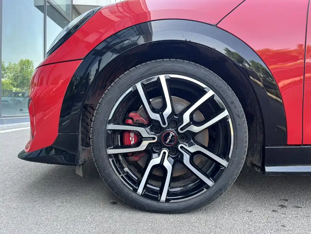 MINI JCW JOHN COOPER WORKS