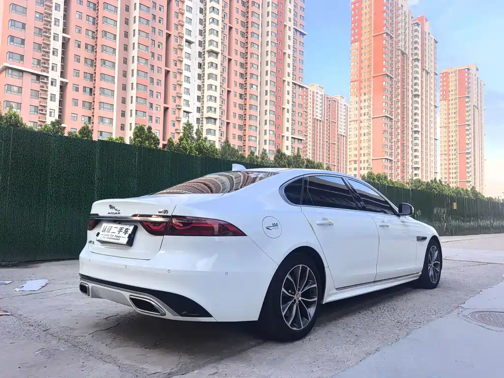 Jaguar XFL XFL 2.0 T P250 2 WD Elite Sport