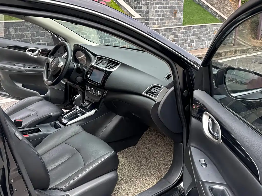 Sylphy 1.6 XL CVT Luxury