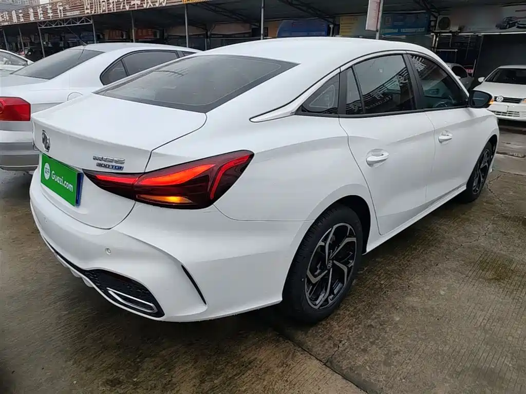 MG5 300 TGI Global Flagship