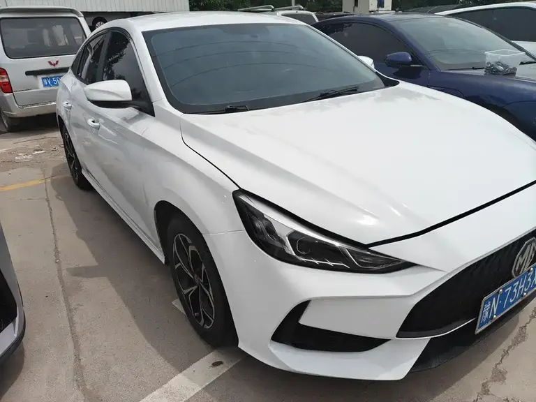 MG5 180 DVVT CVT Youth Style