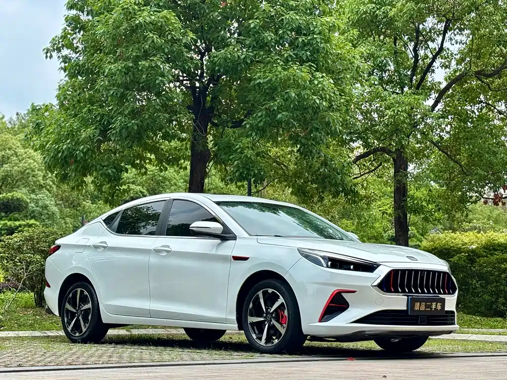 Sehol A5 1.5 T CVT Distinguished Connected