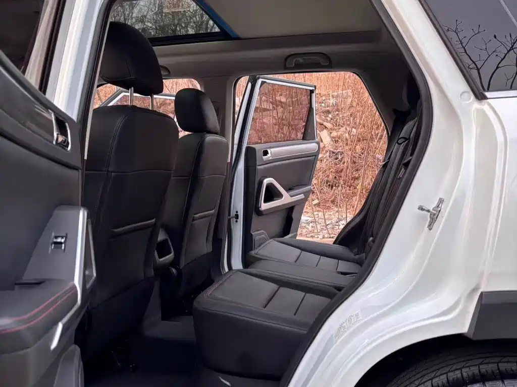 BAIC Changhe Q7 1.5 T CVT Elite