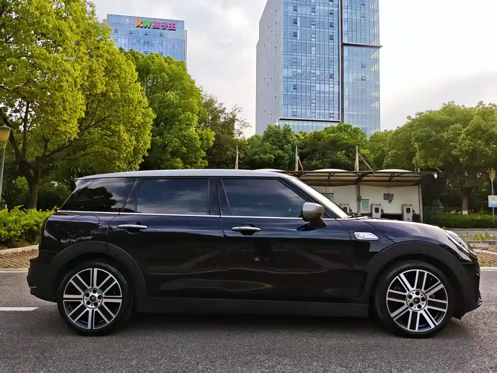 MINI CLUBMAN Facelift 2.0 T COOPER S
