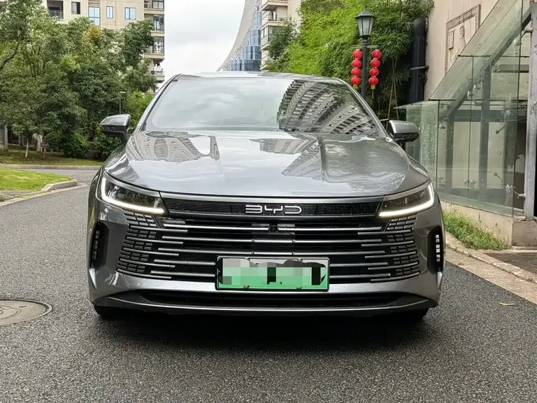 BYD Destroyer 05 DM-i 55 KM Luxury