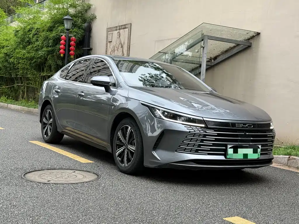 Destroyer 05 DM-i 55 KM Luxury