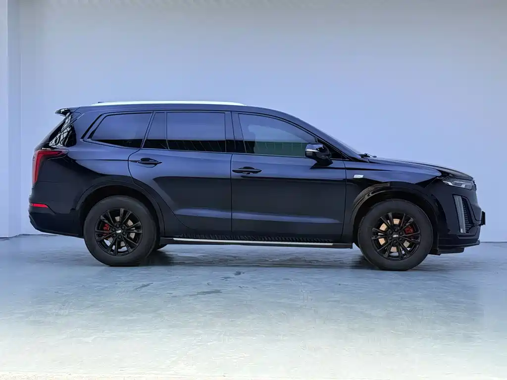 Cadillac XT6 28 T 6-seat 4 WD Style