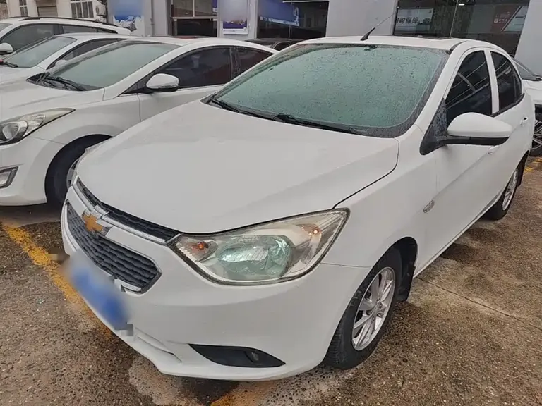 Chevrolet Sail Sail 3 1.3 L Manual Ideal Sunroof