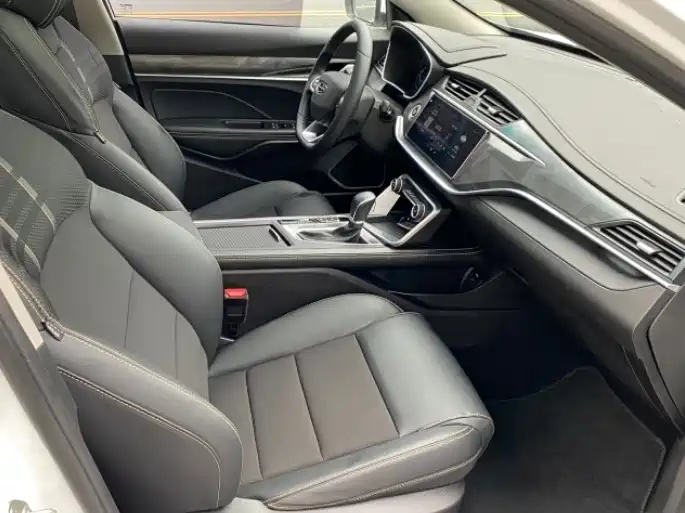 Binrui 1.4 T CVT F- Sport