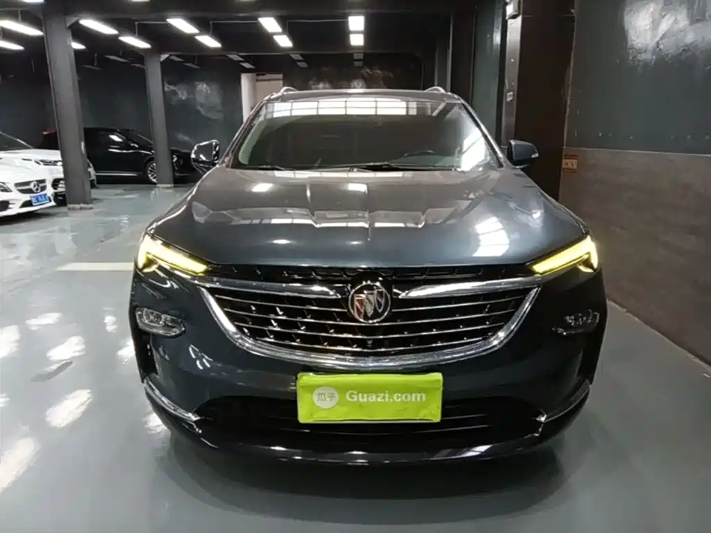 Enclave 28 T 2 WD Distinguished