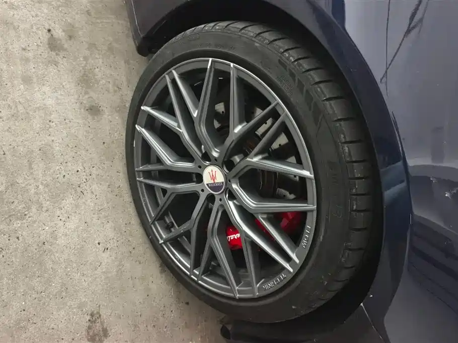 Quattroporte 3.0 T Standard