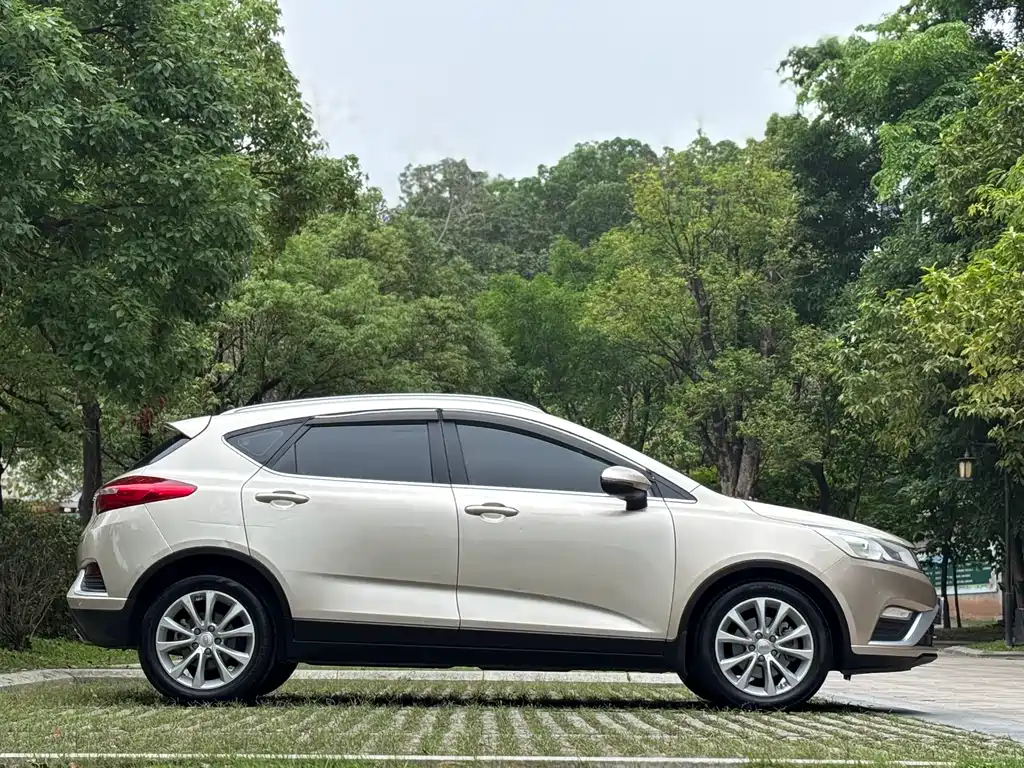 Emgrand GS Sport 1.4 T Auto Leading Style