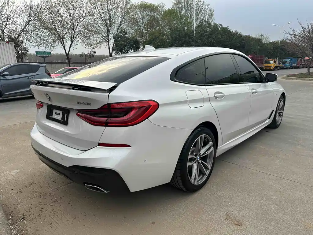 BMW 6 Series GT 630 i M Sport Package