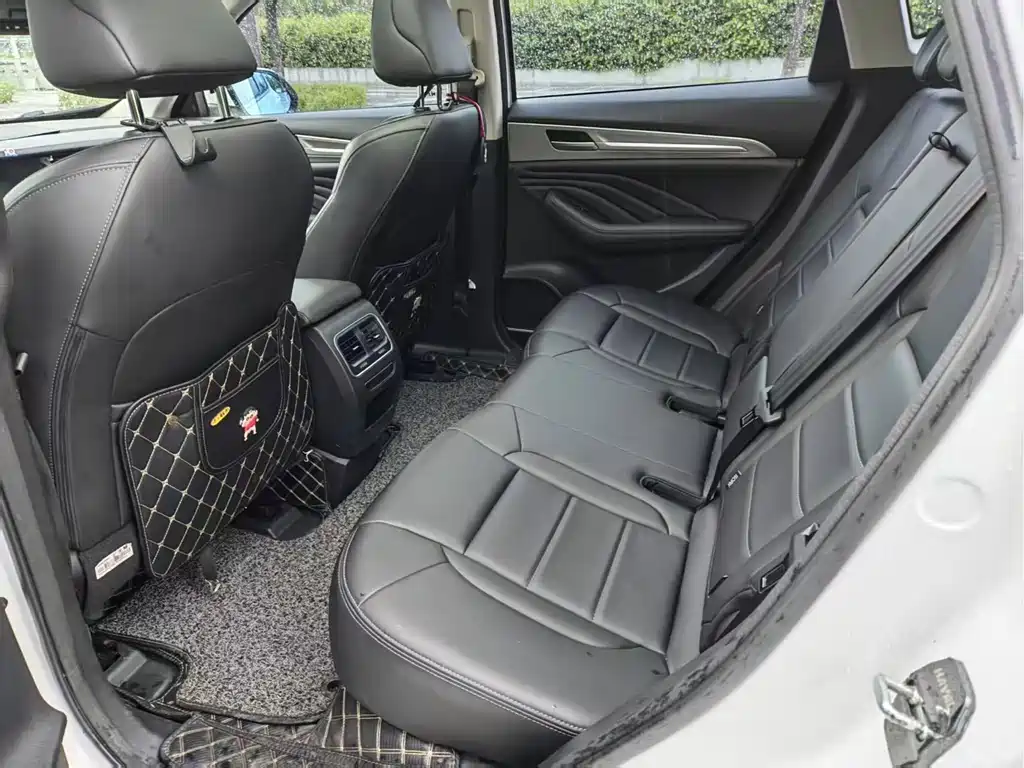 Haval F7 2.0 T 4 WD i Joy CN-VI