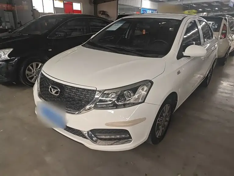Cowin 凯翼E3 凯翼E3 2018款 1.5 L 手动豪华型