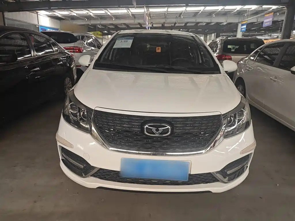 凯翼E3 凯翼E3 2018款 1.5 L 手动豪华型
