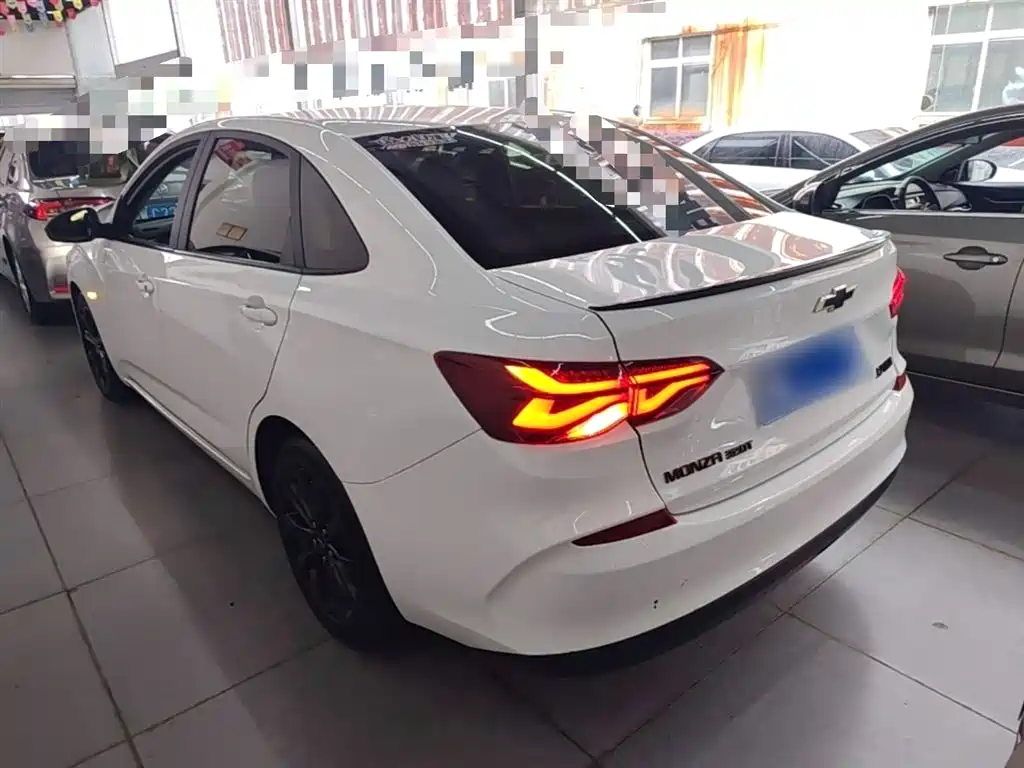 Monza Mild Hybrid Redline 320 T DCT