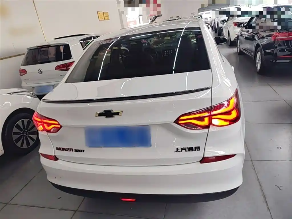 Monza Mild Hybrid Redline 320 T DCT
