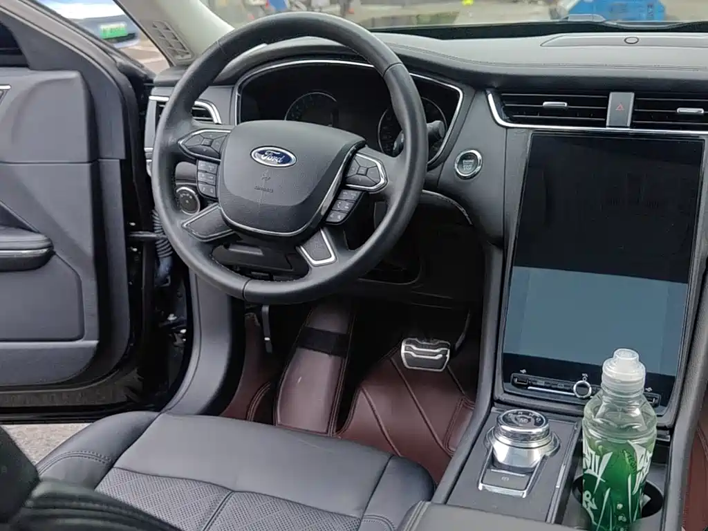 Taurus EcoBoost 245 Premium