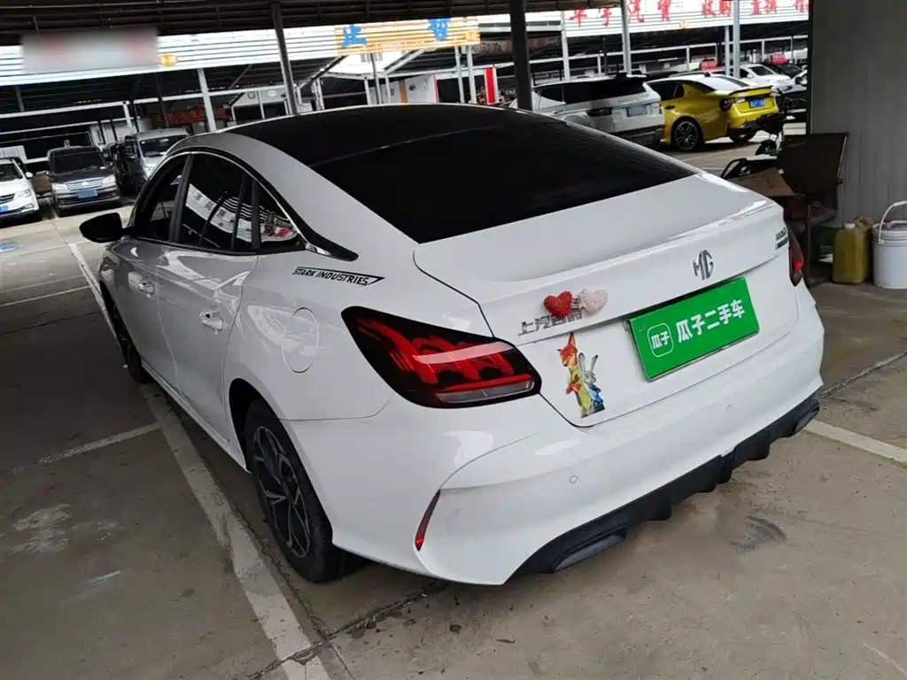 MG5 180 DVVT CVT Youth Style