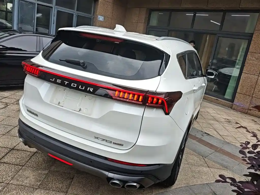 Jetour X70 PLUS 捷途X70 PLUS 2021款 1.5 T 手动林 5座