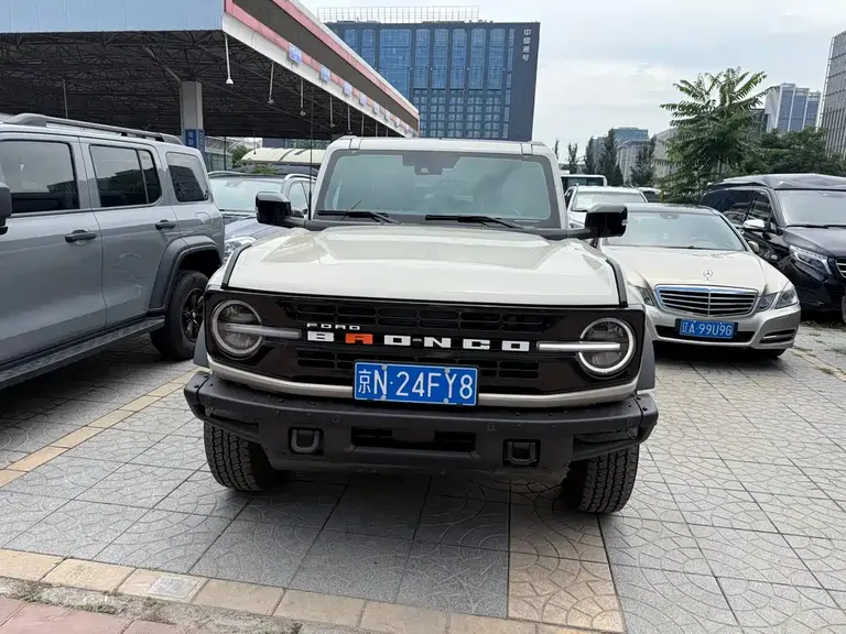 Ford Bronco 2.3 T Badlands