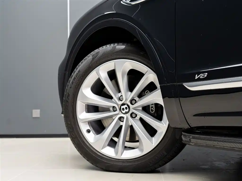 Bentayga 4.0 T V8