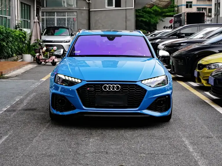 Audi RS 4 奥迪RS 4 2021款 RS4 Avant 黑曜版