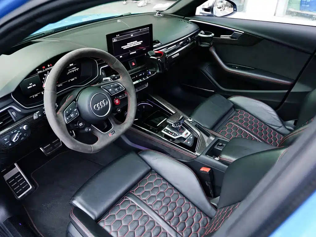 Audi RS 4 奥迪RS 4 2021款 RS4 Avant 黑曜版