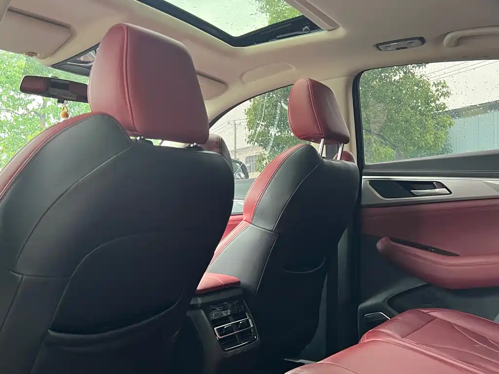 Changan CS85 Coupe 1.5 T DCT CN-VI