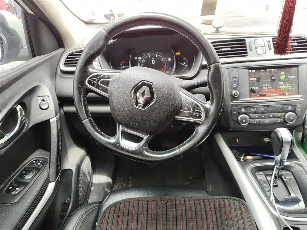 Kadjar 2.0 L 2 WD Leading