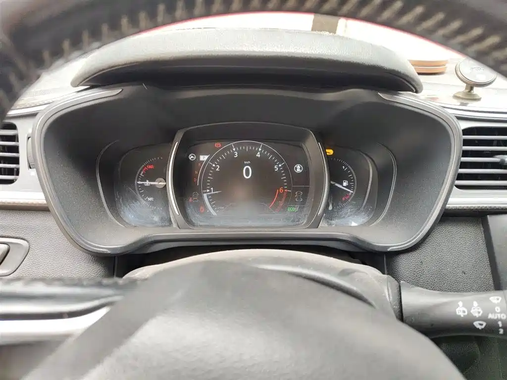 Kadjar 2.0 L 2 WD Leading