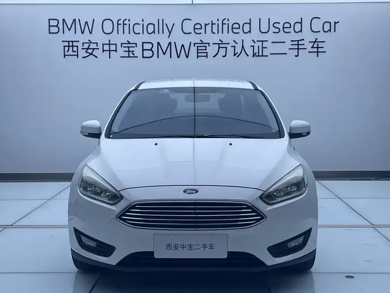 Ford Focus 福克斯 2017款 三厢 1.6 L 手动舒适型智行版