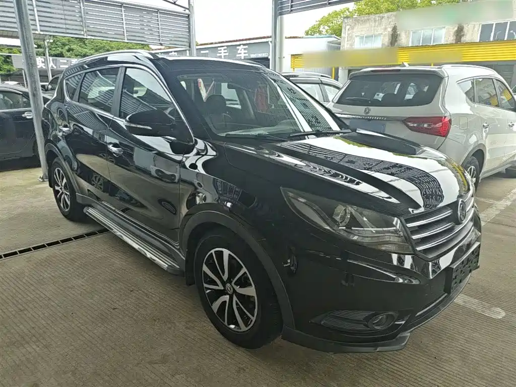 Fengguang 580 Facelift 1.5 T CVT Luxury
