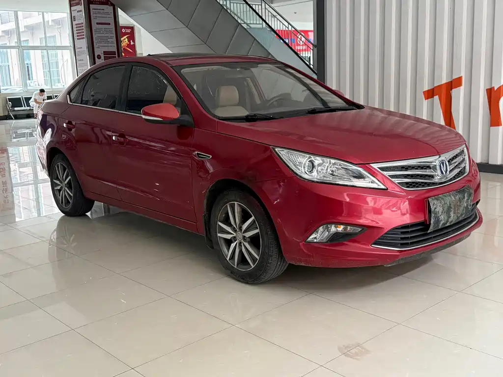 Eado 1.6 L Manual Luxury