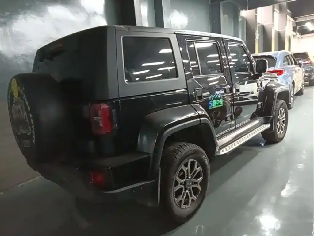 BAIC BJ40 2.0 T Auto 4 WD City Hunter Swordsman