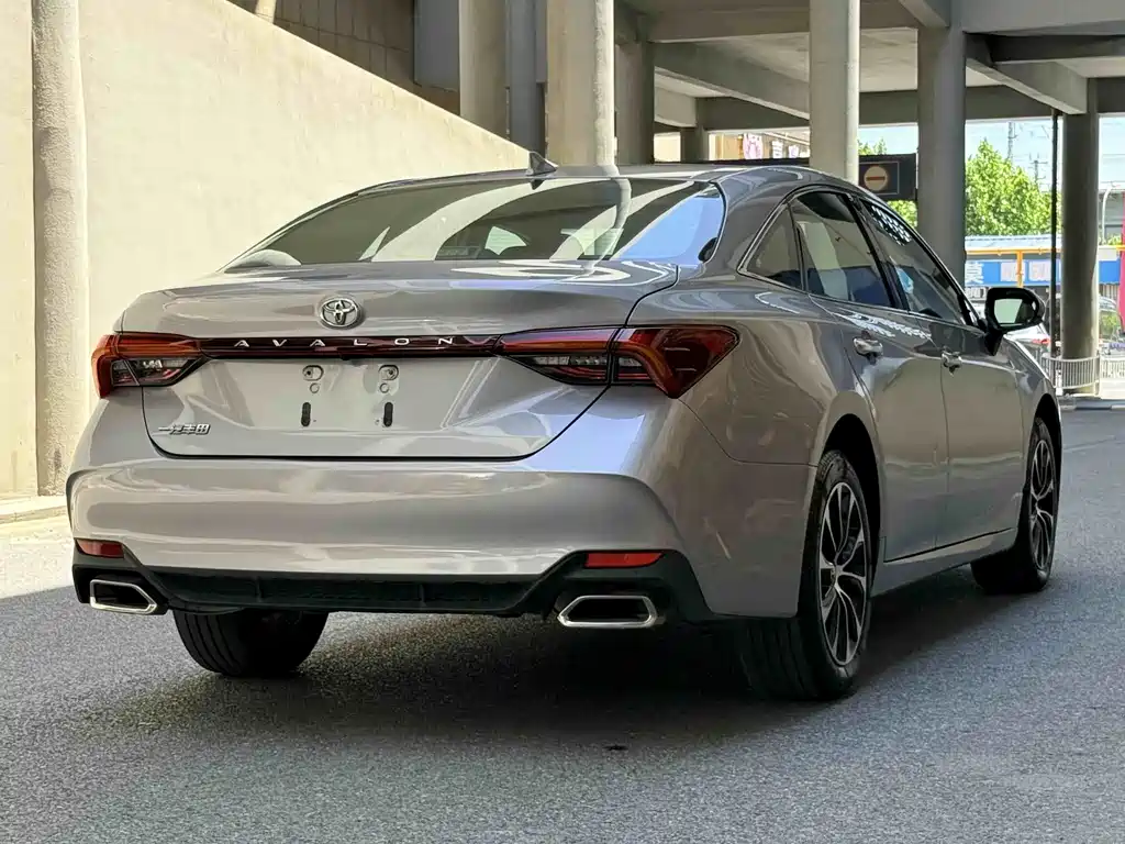 Avalon 2.0 L Luxury