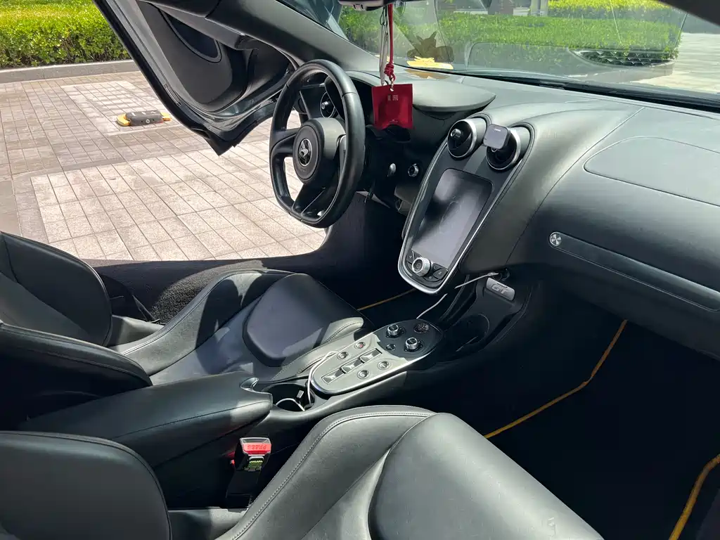McLaren GT 4.0 T Standard