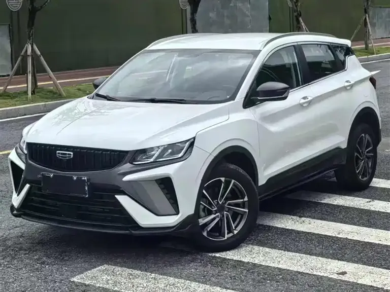 Geely Binyue 1.5 T DCT Platinum