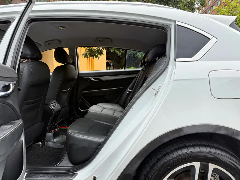 Vision S1 远景S1 2019款 升级版 1.5 L 手动精英型