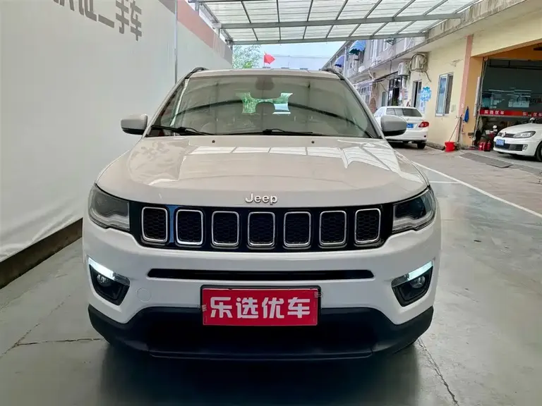 Jeep Compass 200 T Auto Home Enjoyment