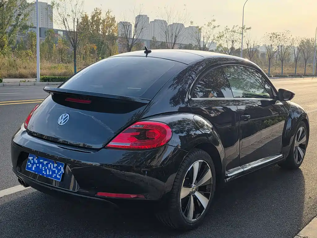 Beetle 甲壳虫 2013款 1.4 TSI Fender摇滚版