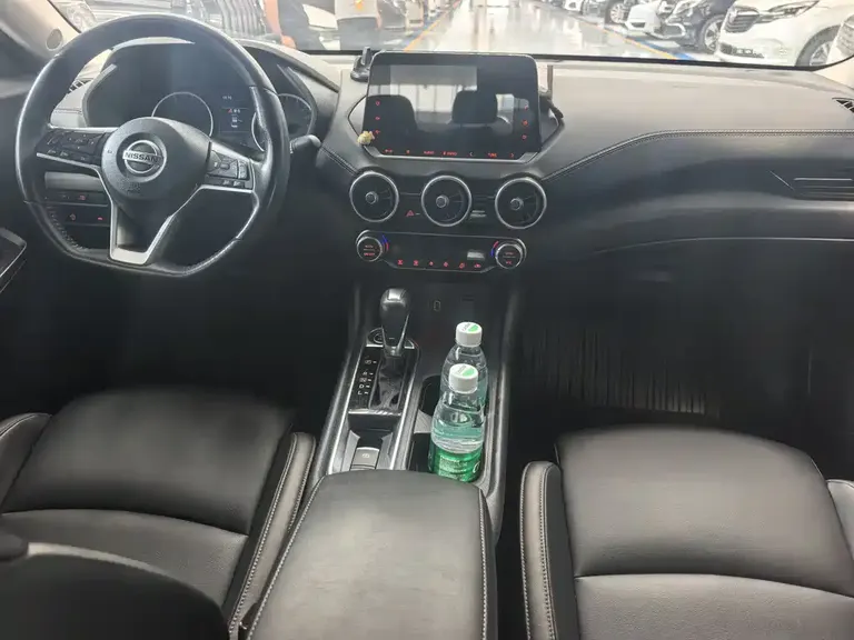 Nissan Sylphy 1.6 L XL CVT Joy