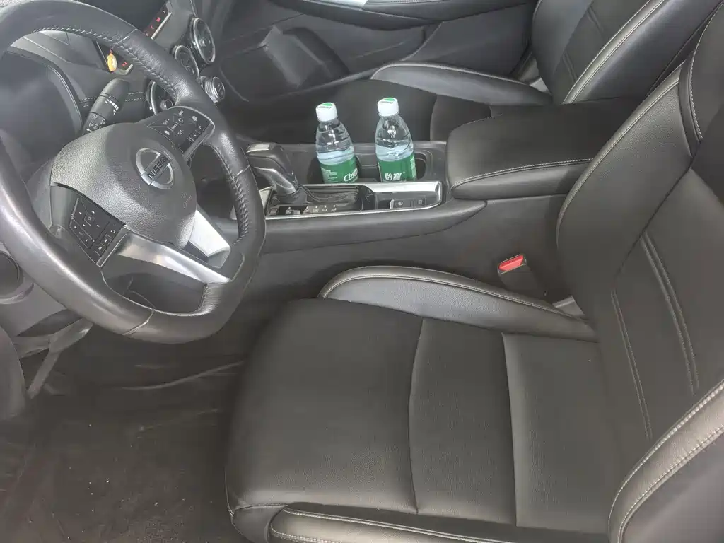 Sylphy 1.6 L XL CVT Joy
