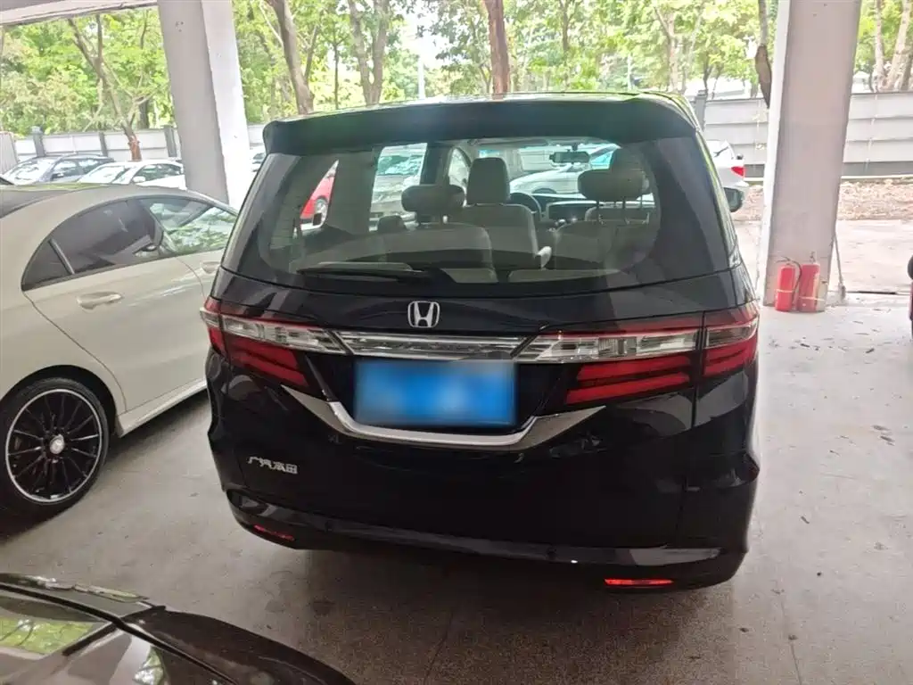 Odyssey Facelift 2.4 L Luxury